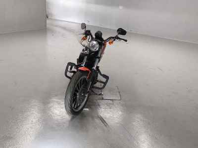 Harley-Davidson Sportster XL883R 2012