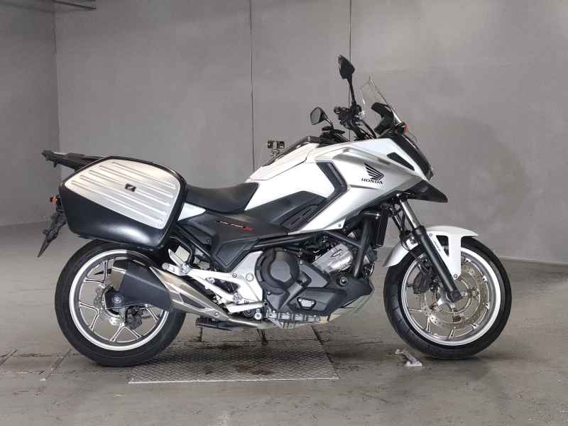 Honda NC750X DCT 2018