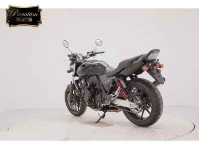 Honda CB400SF 2019