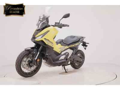 Honda X-Adv 750 2025