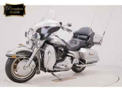 Harley-Davidson Electra Glide FLHTCUI1450 2003