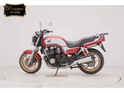 Honda CB750SF 2010