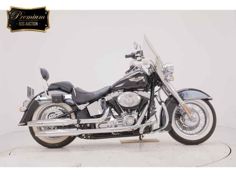 Harley-Davidson Deluxe FLSTN1580 2014