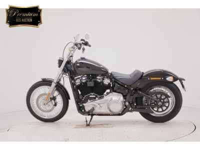 Harley-Davidson Softail FXST107 2020