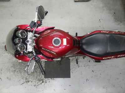 Suzuki GSF750 2000