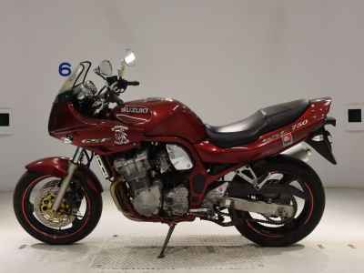 Suzuki GSF750 2000