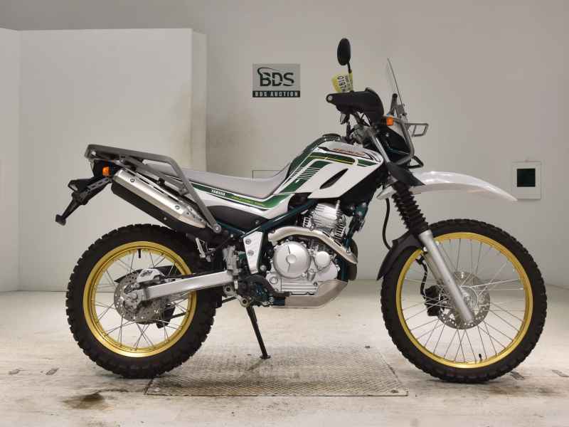 Yamaha SEROW XT250 2020