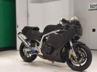 Suzuki GSX-R750 1987