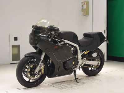 Suzuki GSX-R750 1987