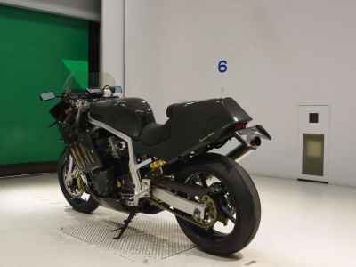 Suzuki GSX-R750 1987