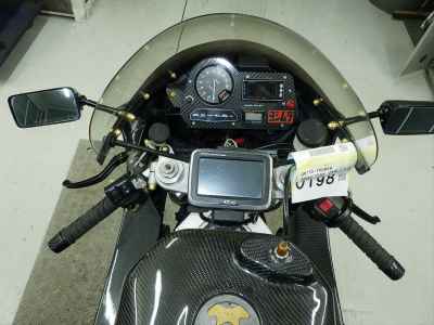 Suzuki GSX-R750 1987