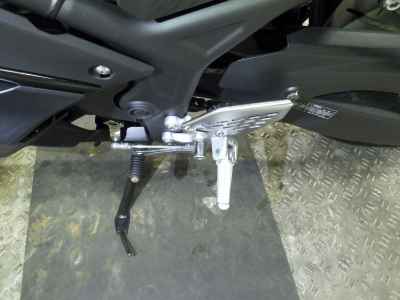 Yamaha YZF-R25 2021