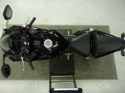 Yamaha YZF-R25 2021