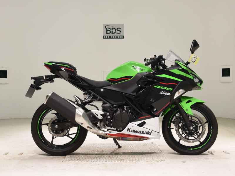 Kawasaki Ninja 400 2021