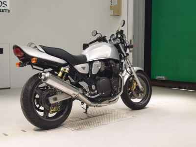 Suzuki GSX400 Inazuma 2000