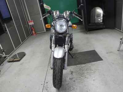 Suzuki GSX400 Inazuma 2000