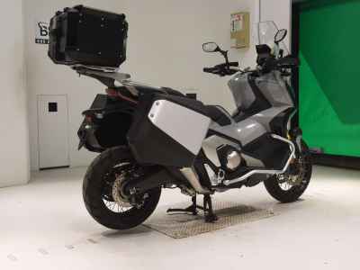 Honda X-Adv 750 2021