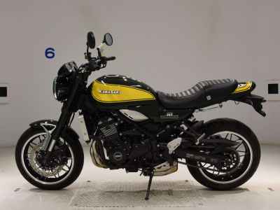 Kawasaki Z900RS 2024