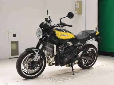 Kawasaki Z900RS 2024
