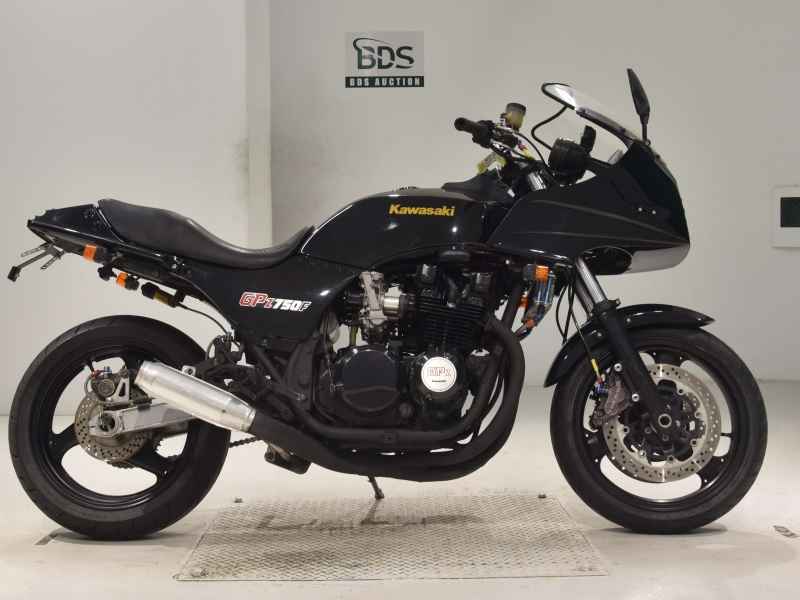Kawasaki GPZ750F 1986