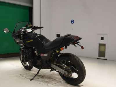 Kawasaki GPZ750F 1986