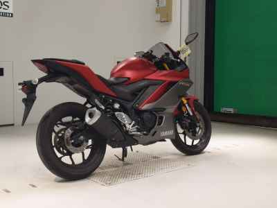 Yamaha YZF-R25 2019