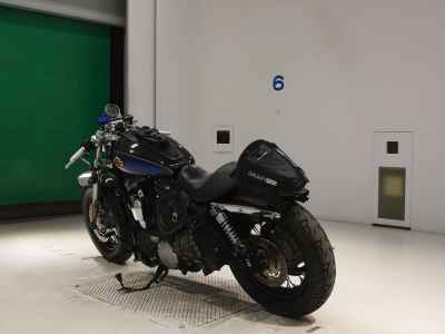 Harley-Davidson Sportster Custom XL1200C 2013