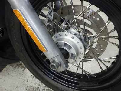 Harley-Davidson Sportster Custom XL1200C 2013
