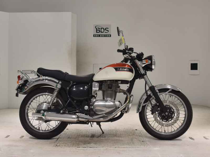 Kawasaki Estrella 2011