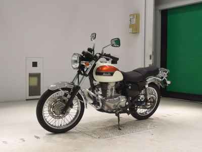Kawasaki Estrella 2011