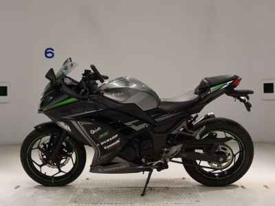 Kawasaki Ninja 250 2015