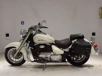 Suzuki Intruder 400 Classic 2004