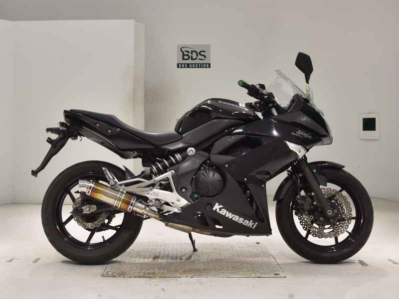 Kawasaki Ninja 400R 2011
