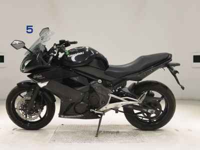 Kawasaki Ninja 400R 2011