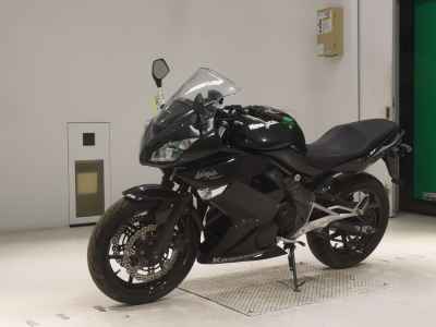 Kawasaki Ninja 400R 2011