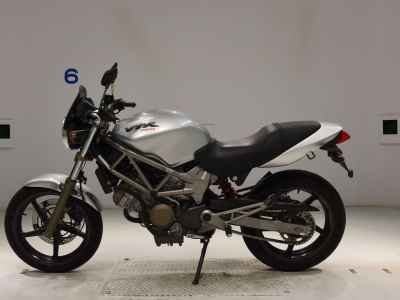 Honda VTR250 1998