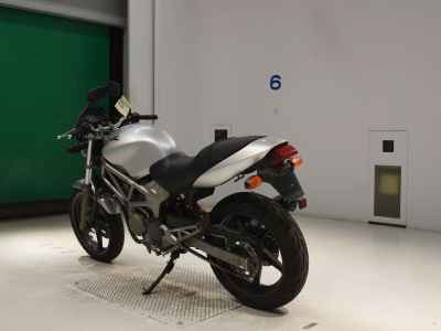 Honda VTR250 1998