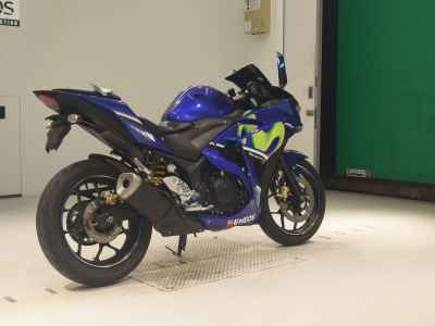 Yamaha YZF-R25 2017