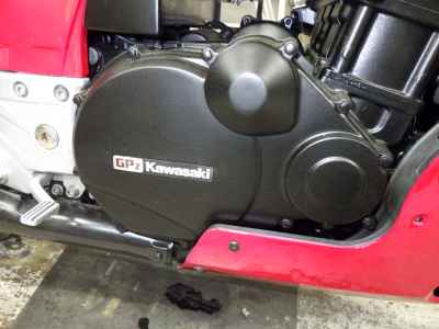 Kawasaki GPZ900R 1995