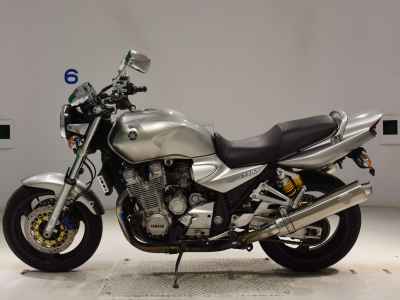 Yamaha XJR1300 2002