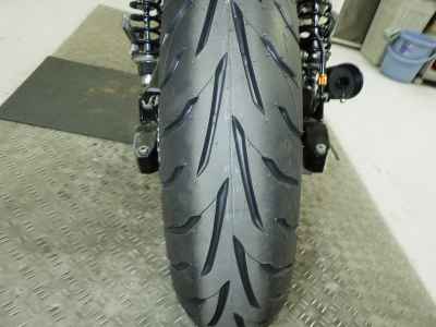 Kawasaki ZRX400 2024