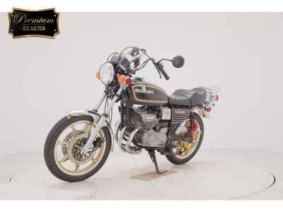 Suzuki GT380 2024