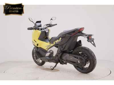 Honda X-Adv 750 2025