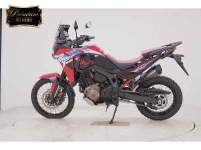 Honda Africa Twin CRF1100L 2025