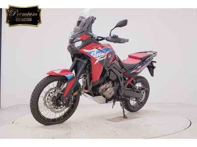 Honda Africa Twin CRF1100L 2025