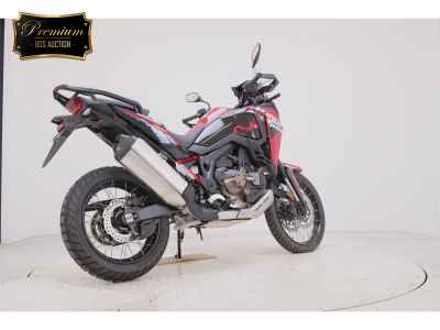 Honda Africa Twin CRF1100L 2025