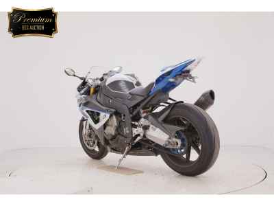 BMW HP4 2014