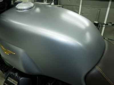 Moto Guzzi V7 Stone 2021