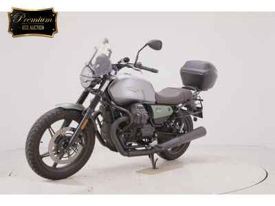 Moto Guzzi V7 Stone 2021