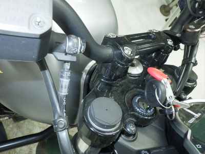 Moto Guzzi V7 Stone 2021